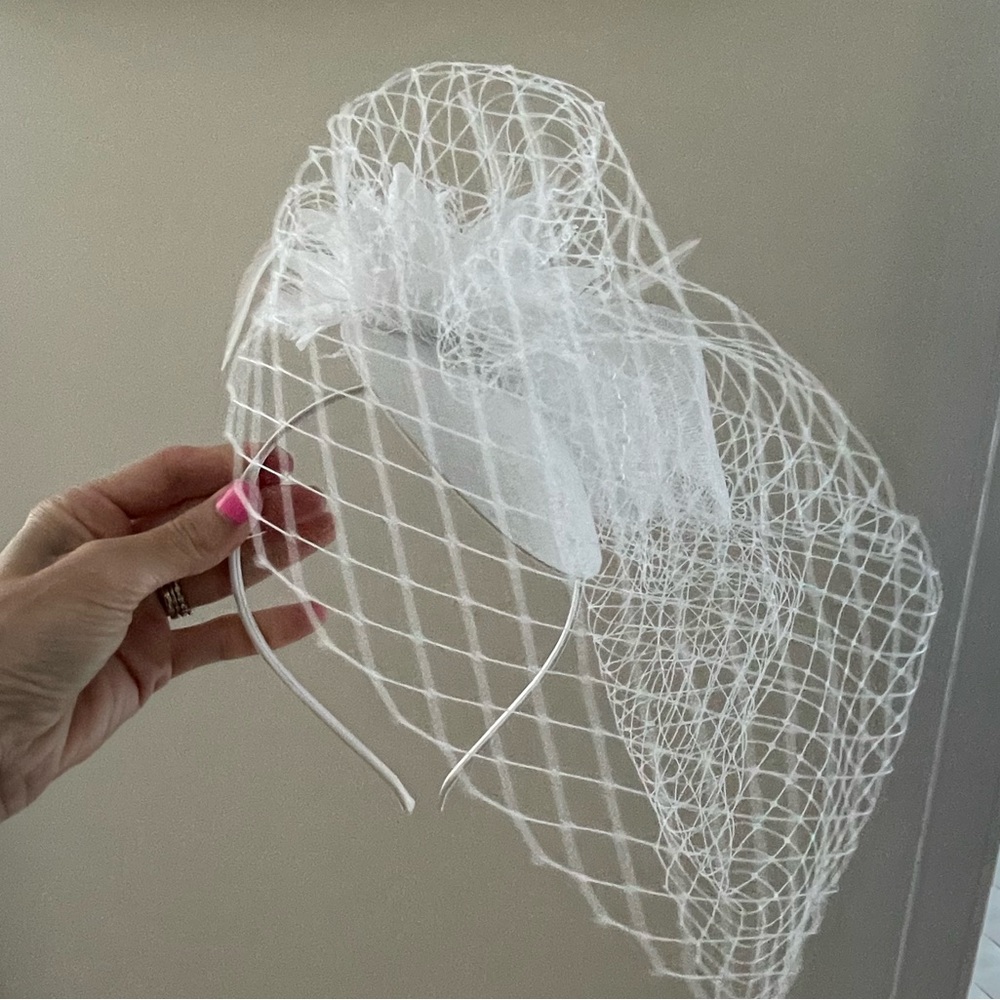 Fascinator/ Derby Hat